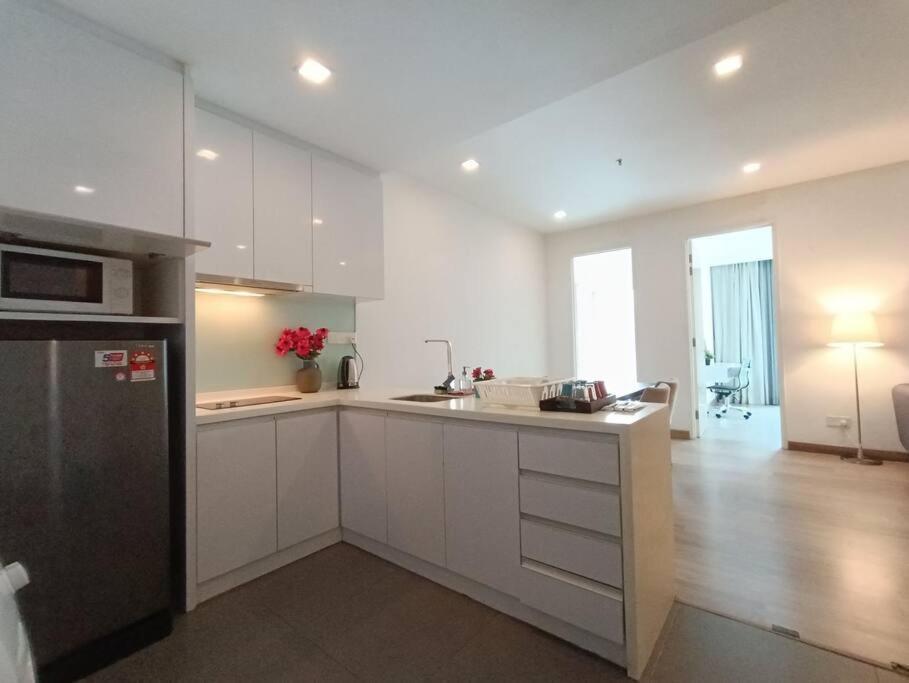 Rm201 Bukit Bintang 2 Bedroom Balcony View Kuala Lumpur